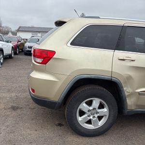 JEEP GRAND CHEROKEE LAREDO - 9