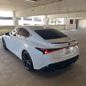 LEXUS IS 300 F SPORT DESIGN - 5