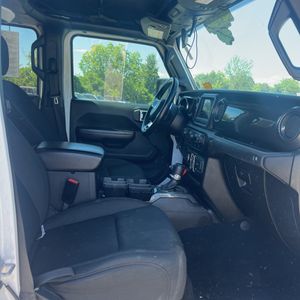 2020 JEEP GLADIATOR SPORT S — миниатюра 33