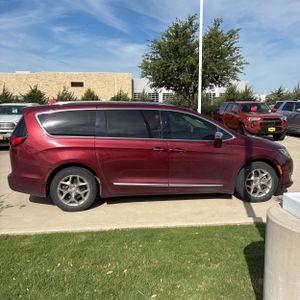 CHRYSLER PACIFICA LIMITED - 10