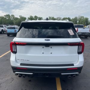 FORD EXPLORER PLATINUM - 7