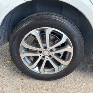 2016 Mercedes-BENZ GLE — фото 19