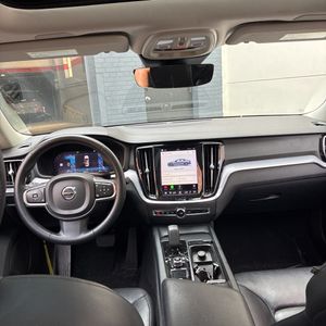 صورة مصغرة 37 لـ 2024 Volvo S60 B5 CORE DARK THEME
