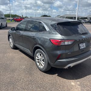 FORD ESCAPE SE - 5