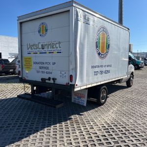 FORD E-350 CUTAWAY - 8