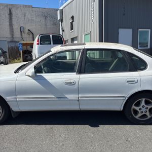 1998 Toyota AVALON XLS 照片 4