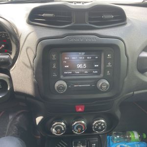 صورة مصغرة 36 لـ 2017 JEEP RENEGADE LATITUDE