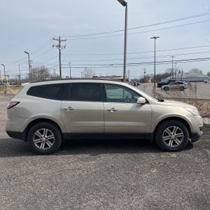 CHEVROLET TRAVERSE LT - 10