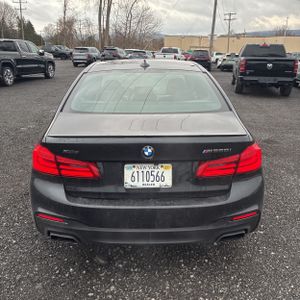 BMW 5 SERIES M550I XDRIVE - 7