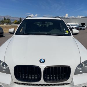 صورة 15 لـ 2013 BMW X5 XDRIVE50I