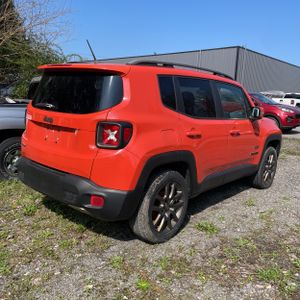 JEEP RENEGADE LATITUDE 75TH ANNIVERSARY - 6