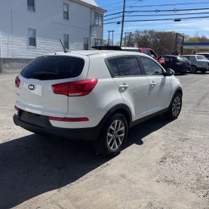 KIA SPORTAGE - 8