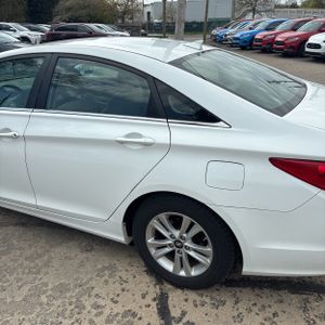 HYUNDAI SONATA GLS - 6