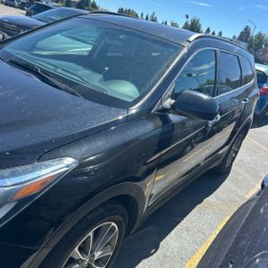 2017 Hyundai SANTA FE SE 照片 2
