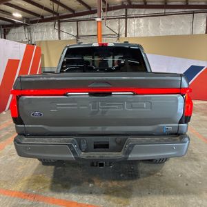 FORD F-150 LIGHTNING LARIAT - 5