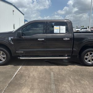 صورة 4 لـ 2024 FORD F-150 XLT