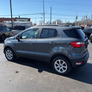 FORD ECOSPORT SE - 5