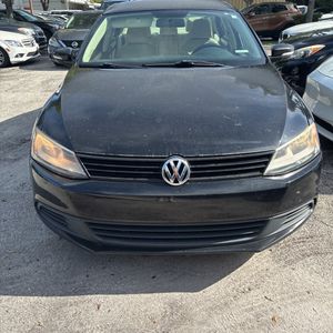صورة 65 لـ 2011 Volkswagen JETTA SE