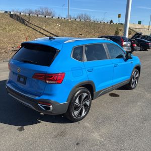 VOLKSWAGEN TAOS SE 4MOTION - 8