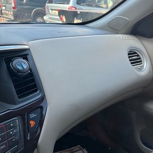 2015 Nissan PATHFINDER SL 照片 57