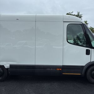 صورة مصغرة 11 لـ 2024 Rivian DELIVERY ECV 500 CARGO VAN