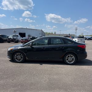 FORD FOCUS SE - 3
