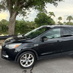 2016 FORD ESCAPE TITANIUM photo 2