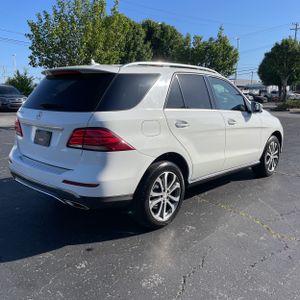 MERCEDES-BENZ GLE - 8