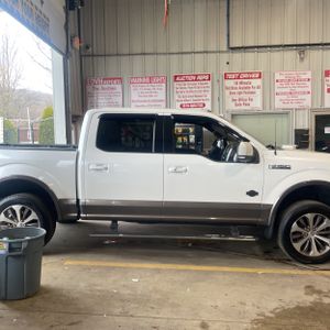 FORD F-150 KING RANCH - 10