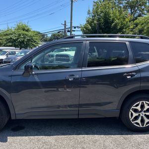 صورة 4 لـ 2019 Subaru FORESTER PREMIUM