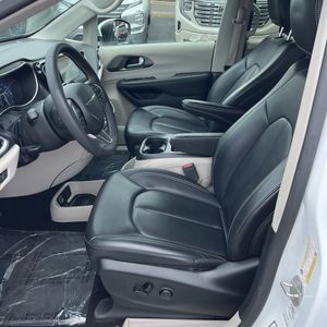 صورة مصغرة 29 لـ 2023 Chrysler PACIFICA TOURING L