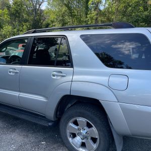 صورة 6 لـ 2005 Toyota 4RUNNER SR5