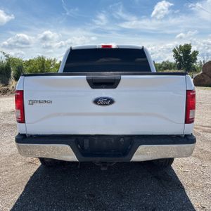 2017 FORD F-150 XLT photo 7