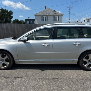 2010 Volvo V70 3.2 照片 4