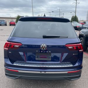 VOLKSWAGEN TIGUAN SE 4MOTION - 7