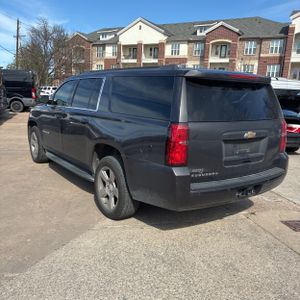CHEVROLET SUBURBAN LT - 5