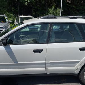 2009 Subaru OUTBACK 2.5I — фото 4