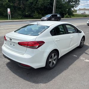 صورة 8 لـ 2018 KIA FORTE LX