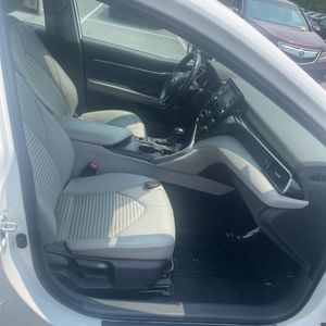 2022 Toyota CAMRY HYBRID SE 缩略图 33