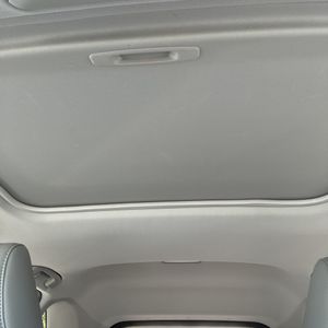 2023 Toyota RAV4 LIMITED — миниатюра 41