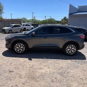 FORD ESCAPE TITANIUM - 3