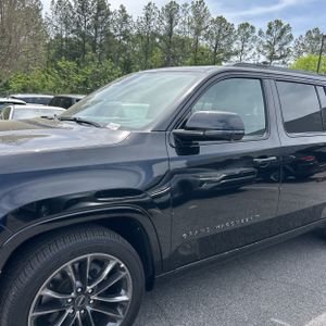 JEEP GRAND WAGONEER L OBSIDIAN - 2