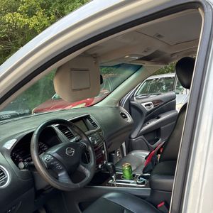 صورة 59 لـ 2013 Nissan PATHFINDER SL