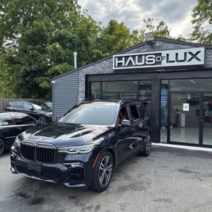 صورة 1 لـ 2021 BMW X7 M50I