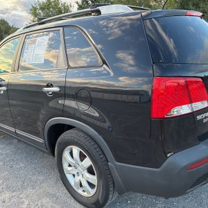 2011 KIA SORENTO LX — фото 6