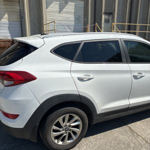 HYUNDAI TUCSON SE - 9