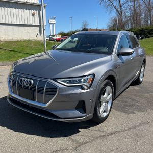 AUDI E-TRON QUATTRO PRESTIGE - 1