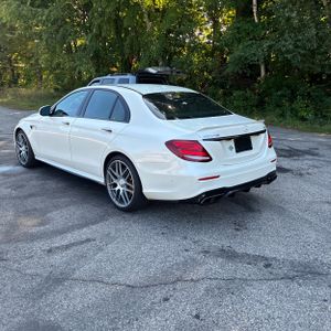 صورة 5 لـ 2018 Mercedes-BENZ E-CLASS AMG