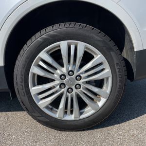 2017 Cadillac XT5 PREMIUM LUXURY — фото 18
