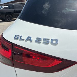 صورة مصغرة 23 لـ 2021 Mercedes-BENZ GLA